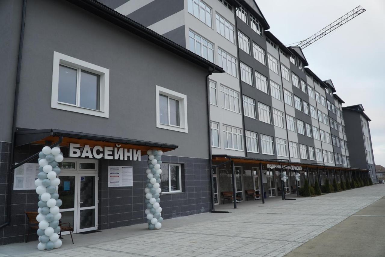 Готель Гармонія. Термально-Оздоровчий Комплекс. Minaj Kültér fotó